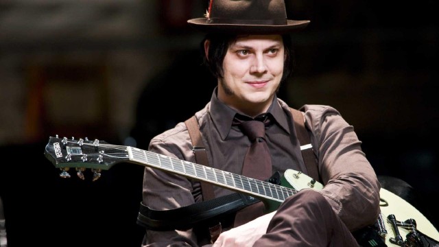 Jack White interviews with Mike McCready about Women in music